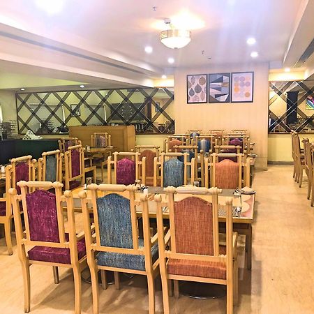 Raj Park- Hill View Hotell Tirupati Eksteriør bilde