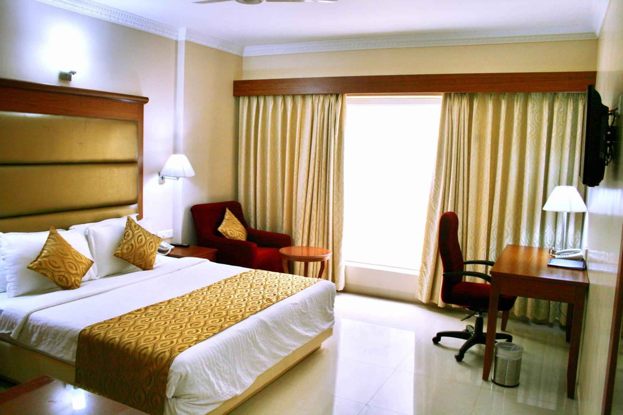 Raj Park- Hill View Hotell Tirupati Eksteriør bilde