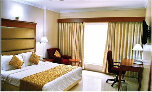 Raj Park- Hill View Hotell Tirupati Eksteriør bilde