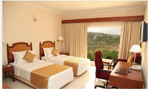 Raj Park- Hill View Hotell Tirupati Eksteriør bilde
